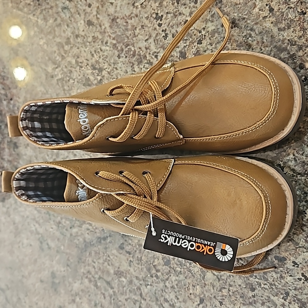 New Akademiks Shoes